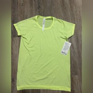 Lululemon swiftly tech shirt